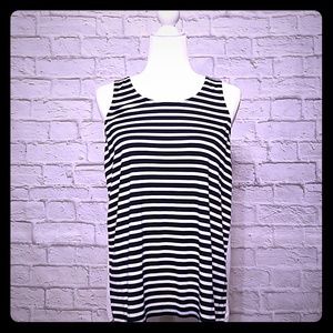 5 FOR $20!!!  CHARMING CHARLIE Sleeveles Tunic